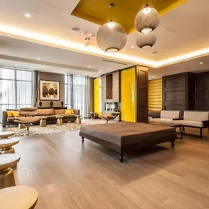 https://apt-metropolis-loft-cn-tower.niagara-fallshotels.com