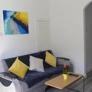 https://gresham-home-great-location-close-to-excel.brighton-hotels-england.com